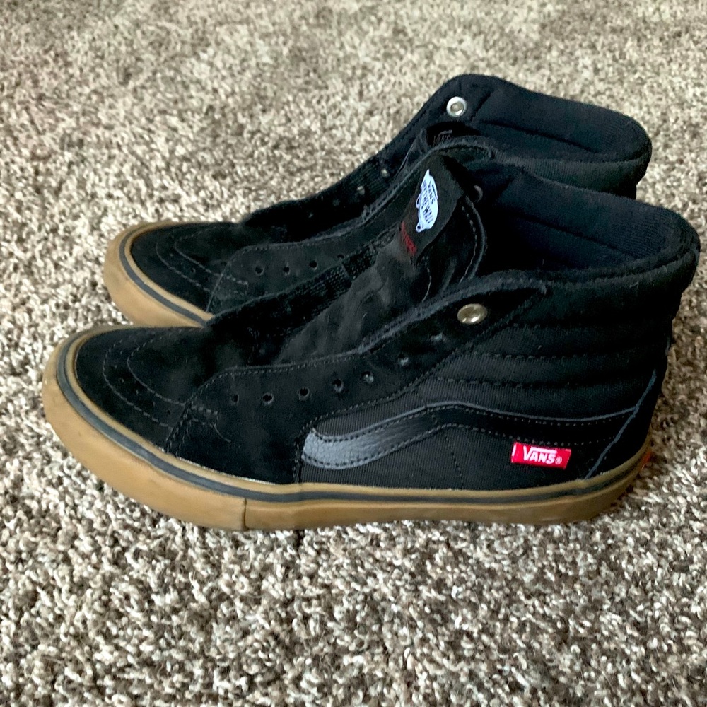 Black vans pro classics